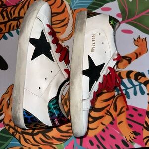 GOLDEN GOOSE SUPERSTARS